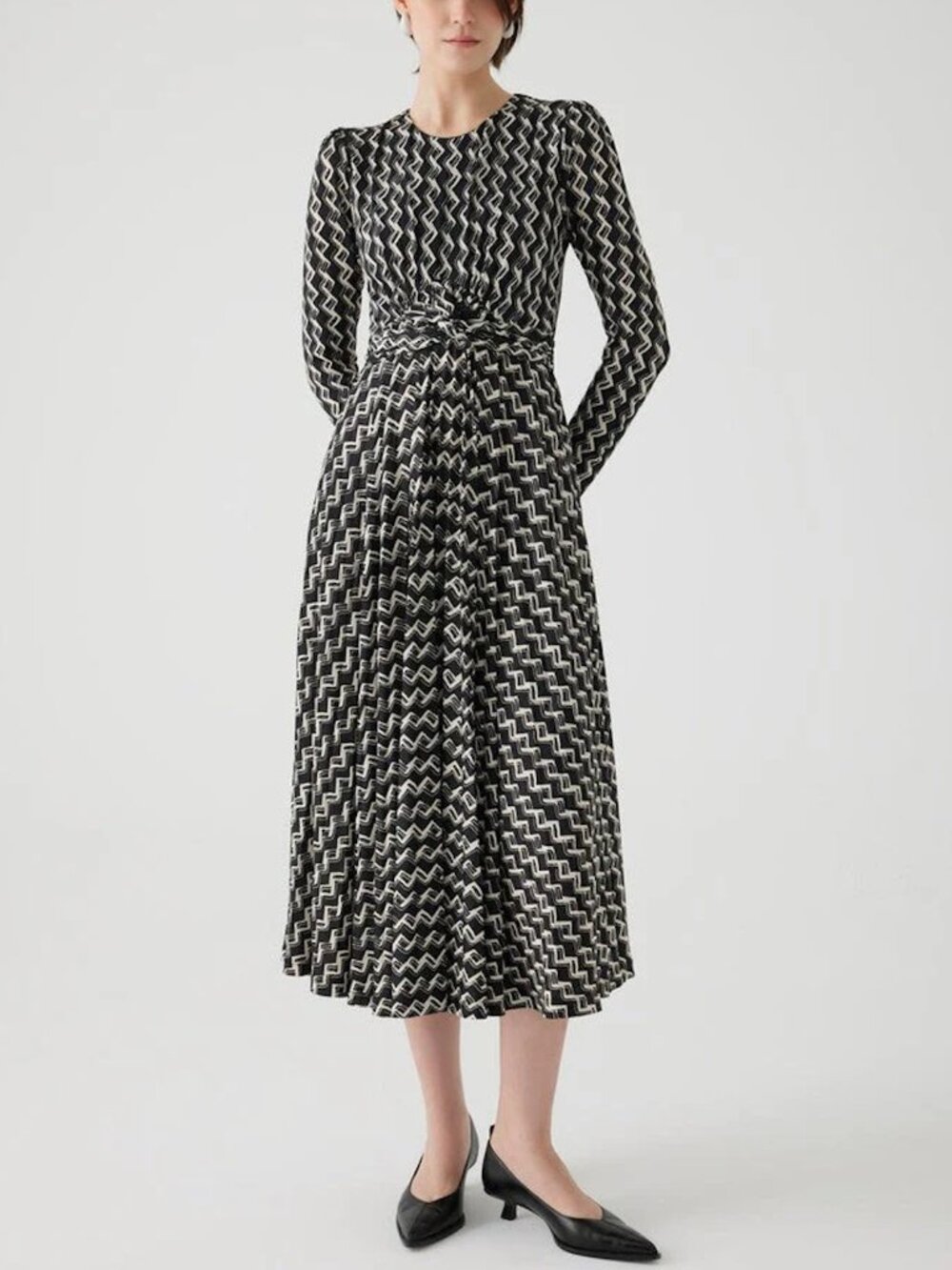 Exquise Ayanne Dress Size L